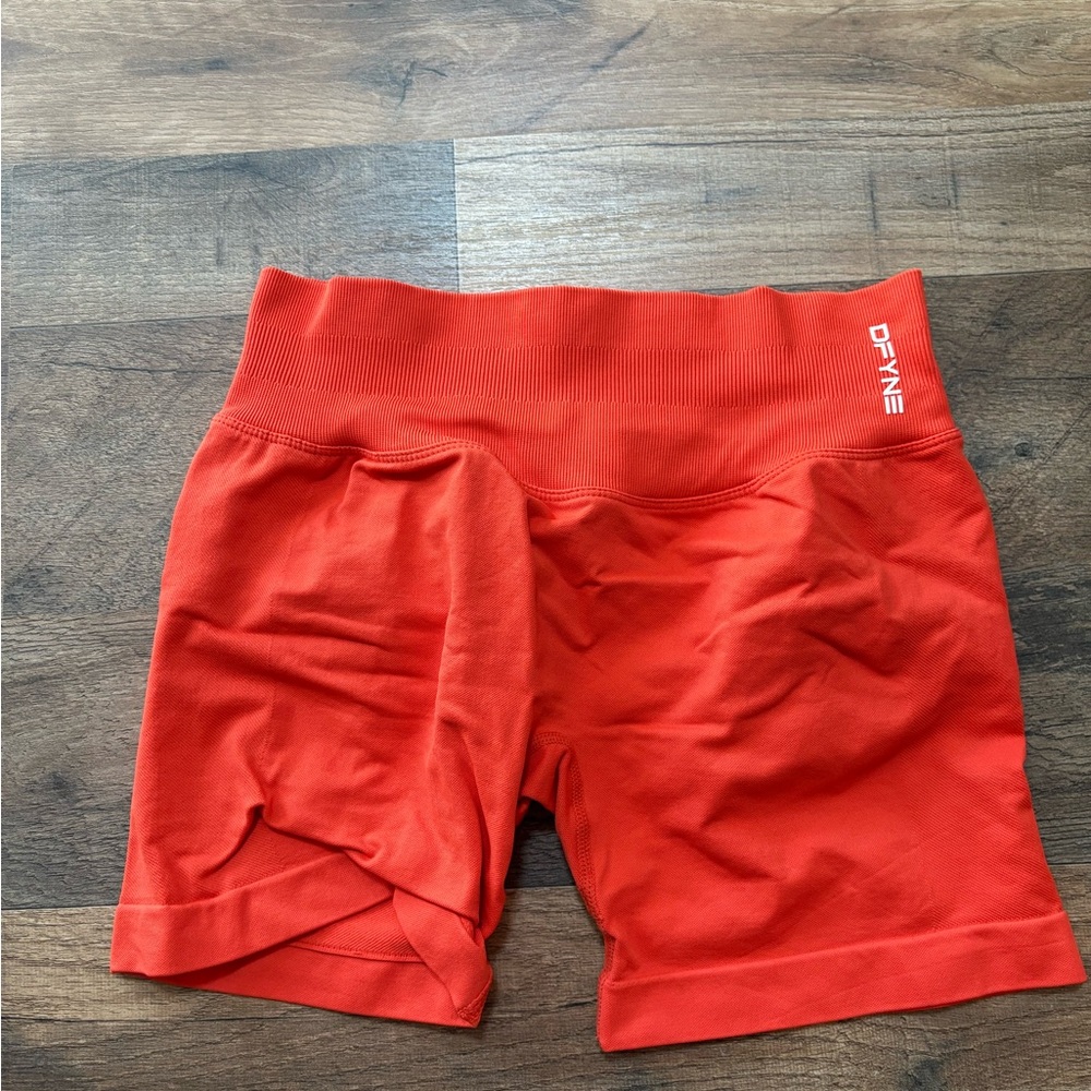 Vibrant Red Athletic Shorts Lightweight Moisture-Wicking